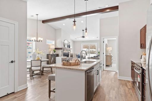 2333 17th Avenue E, North Saint Paul, MN 55109