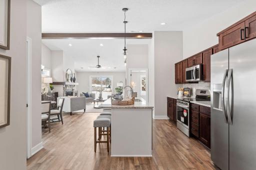 2333 17th Avenue E, North Saint Paul, MN 55109