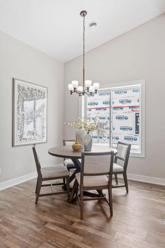 13-web-or-mls-2339 17th Ave E-13.jpg