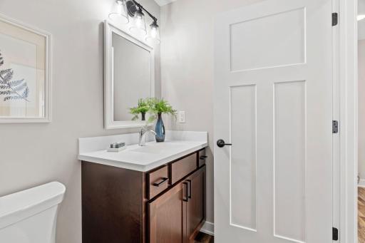 22-web-or-mls-2339 17th Ave E-22.jpg