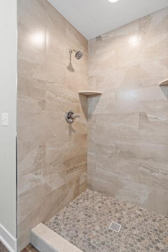 28-web-or-mls-2339 17th Ave E-28.jpg