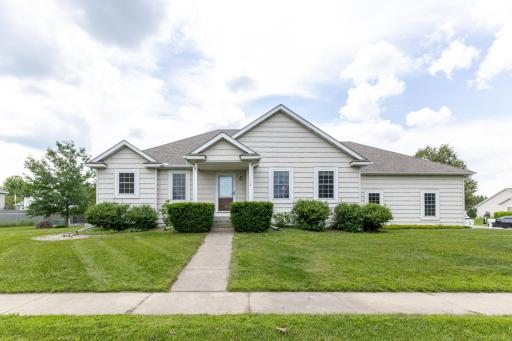 1404 8th Street NW, Kasson, MN 55944