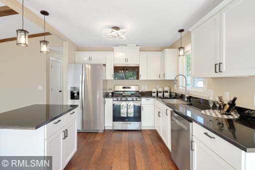 4480 Morningside Avenue, Vadnais Heights, MN 55127