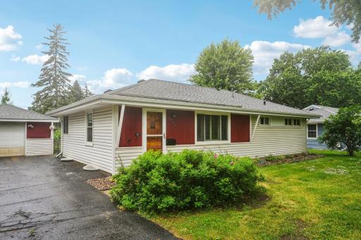 9242 5th Avenue S, Bloomington, MN 55420