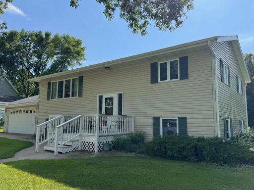 204 Washington Street N, Saint Leo, MN 56264