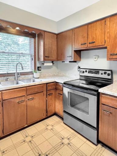 204 Washington Street N, Saint Leo, MN 56264