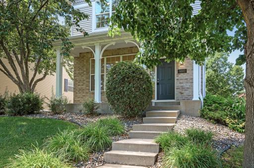 9882 Pincherry Lane, Eden Prairie, MN 55347
