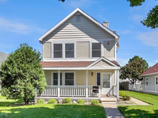 61 Sycamore Street W, Saint Paul, MN 55117