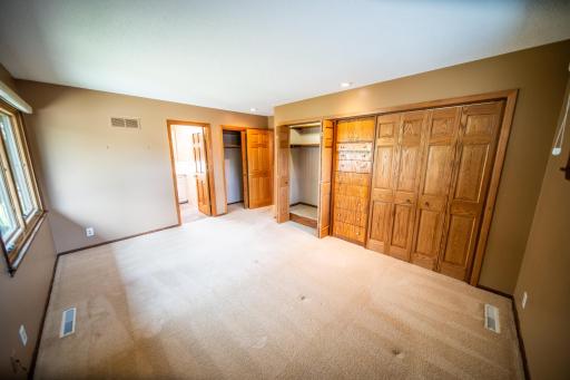 1044 19th Avenue NE, Rochester, MN 55906