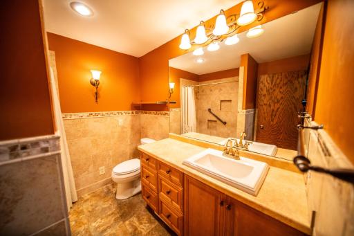 1044 19th Avenue NE, Rochester, MN 55906