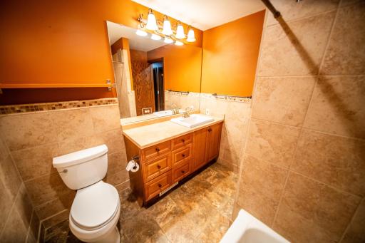1044 19th Avenue NE, Rochester, MN 55906