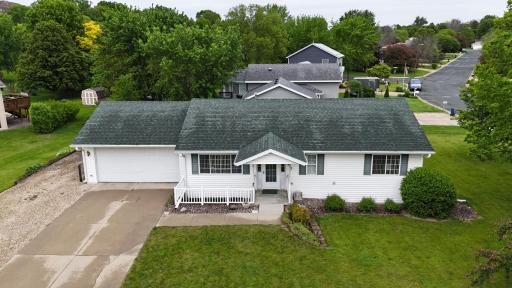 407 Cedar Court NE, Pine Island, MN 55963