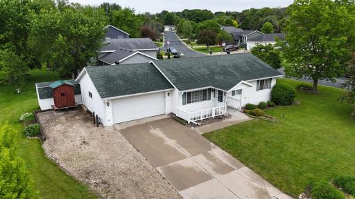 407 Cedar Court NE, Pine Island, MN 55963