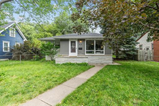 1721 Sheridan Avenue, Saint Paul, MN 55116