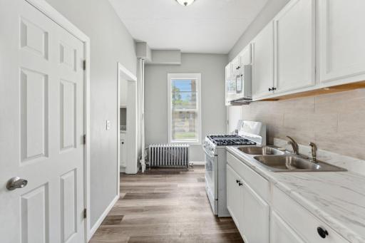 852 Edmund Avenue, Saint Paul, MN 55104