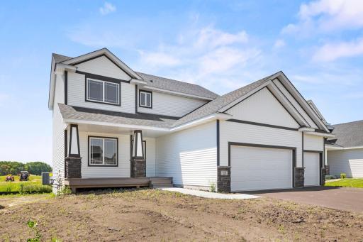629 Sierra Parkway, Waconia, MN 55387