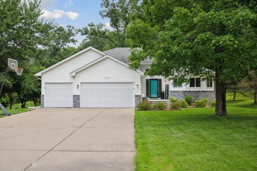 22775 Janero Avenue N, Forest Lake, MN 55025