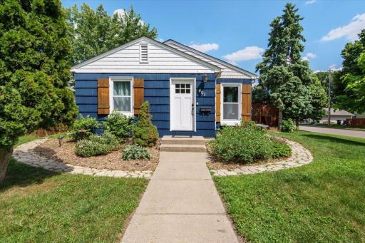 401 15th Avenue N, Hopkins, MN 55343