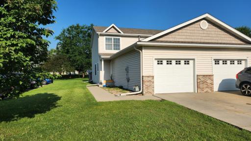 3037 Venice Lane NW, Rochester, MN 55901