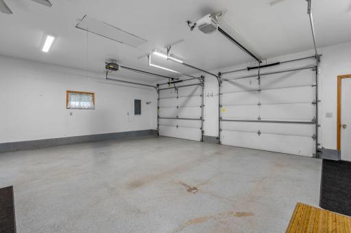 32-web-or-mls-3820-sw-8th-st.jpg