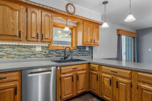 13-web-or-mls-3820-sw-8th-st.jpg