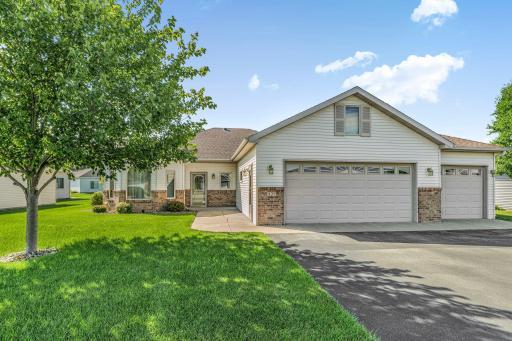 1127 Willow Pond Drive, Waite Park, MN 56387