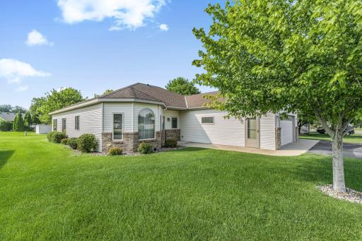 1127 Willow Pond Drive, Waite Park, MN 56387
