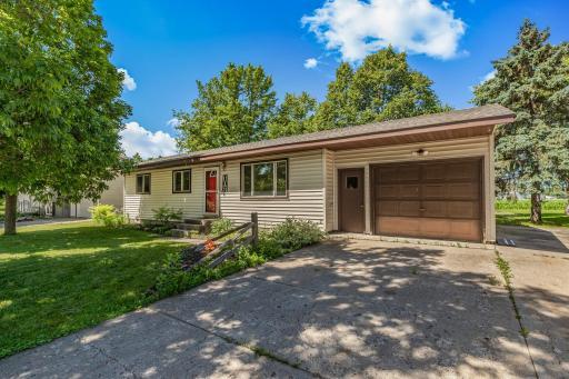 107 7th Avenue NW, Saint Joseph, MN 56374
