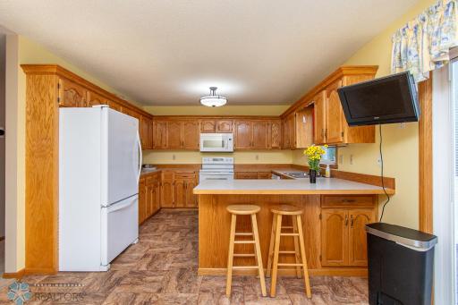 609 4th Avenue NW, Dilworth, MN 56529