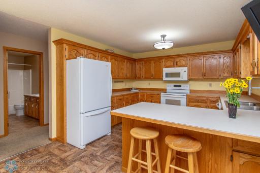 609 4th Avenue NW, Dilworth, MN 56529