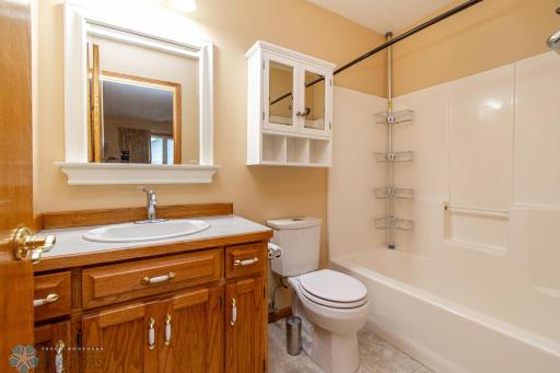 609 4th Avenue NW, Dilworth, MN 56529