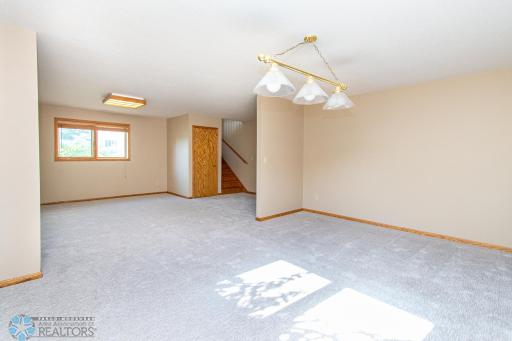609 4th Avenue NW, Dilworth, MN 56529