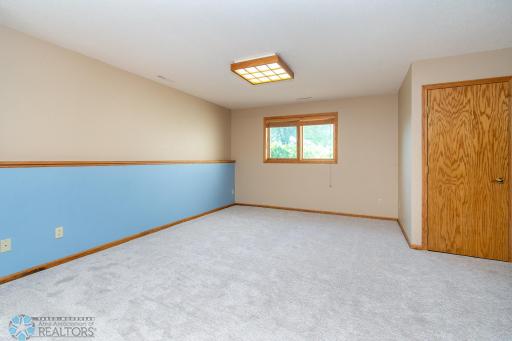 609 4th Avenue NW, Dilworth, MN 56529