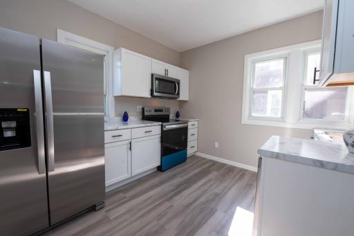 1702 Minnehaha Avenue W, Saint Paul, MN 55104