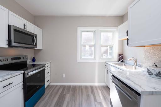 1702 Minnehaha Avenue W, Saint Paul, MN 55104