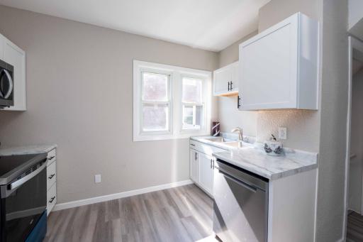 1702 Minnehaha Avenue W, Saint Paul, MN 55104