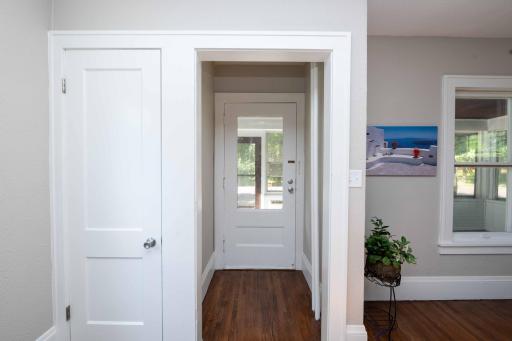 1702 Minnehaha Avenue W, Saint Paul, MN 55104