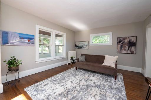 1702 Minnehaha Avenue W, Saint Paul, MN 55104