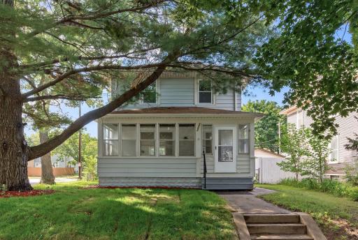 1702 Minnehaha Avenue W, Saint Paul, MN 55104
