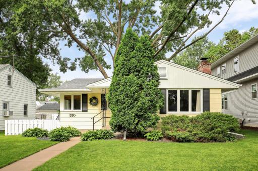 310 9th Avenue N, Hopkins, MN 55343
