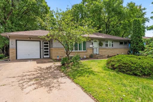 6371 7th Street NE, Fridley, MN 55432
