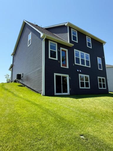 6285 Graiton Court S, Cottage Grove, MN 55016