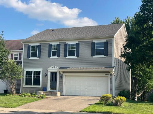2275 Clover Field Drive, Chaska, MN 55318