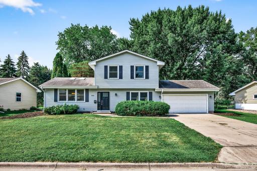 9225 Northwood Parkway, Minneapolis, MN 55427