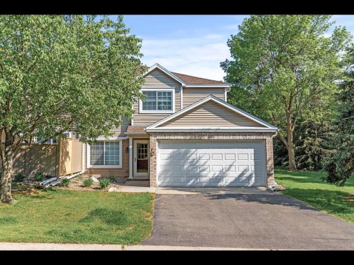 8484 Minuteman Alcove, Eden Prairie, MN 55344