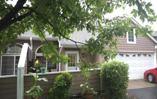 1294 99th Court NE, Minneapolis, MN 55434