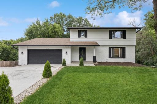 12621 Cedar Lake Road, Minnetonka, MN 55305