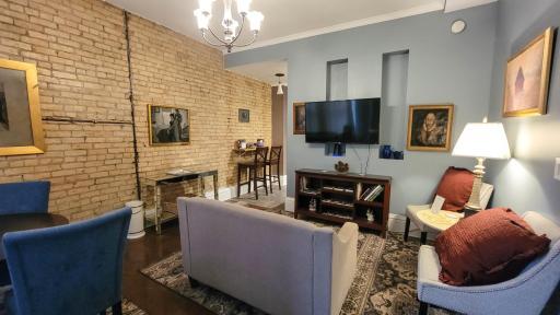620 S 9th Street, Minneapolis, MN 55404