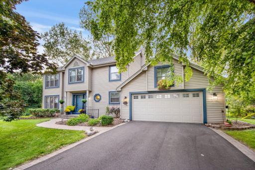 12989 84th Avenue N, Maple Grove, MN 55369