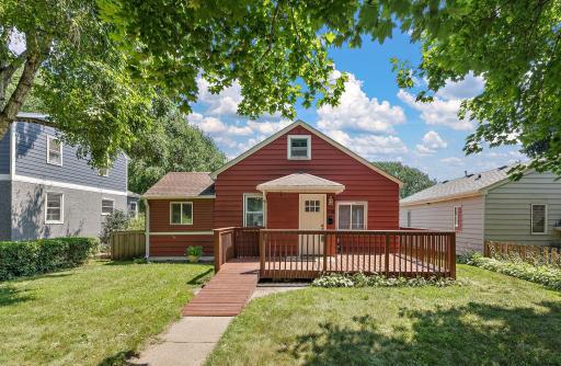 934 15th Avenue N, South Saint Paul, MN 55075
